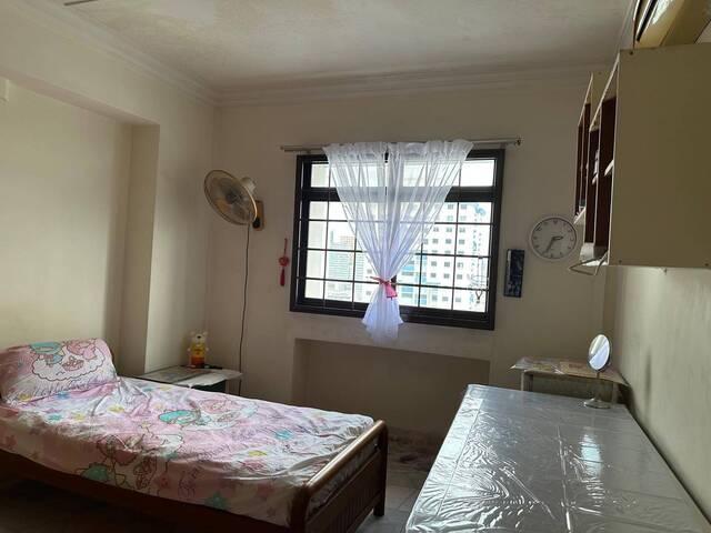 Common roomal in Toa Payoh