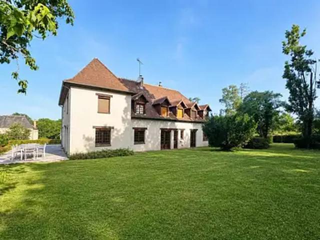 Commune nouvelle d'Arrou 28290 Achat / Vente maison 12 pièces t12 jardin terrasse