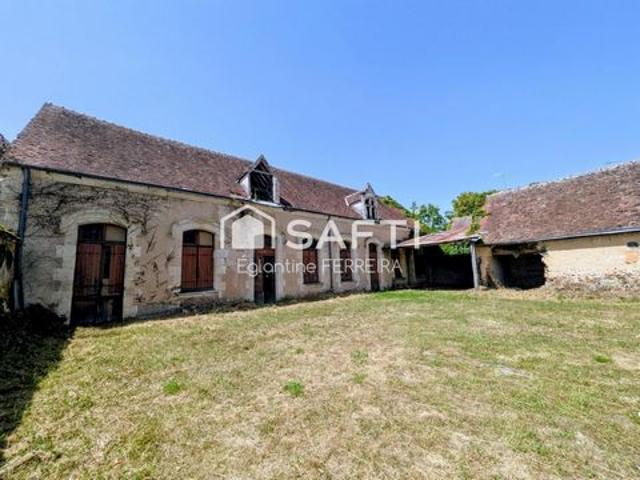 COMMUNE DE GRACAY, ENSEMBLE EN PIERRE AVEC JARDIN