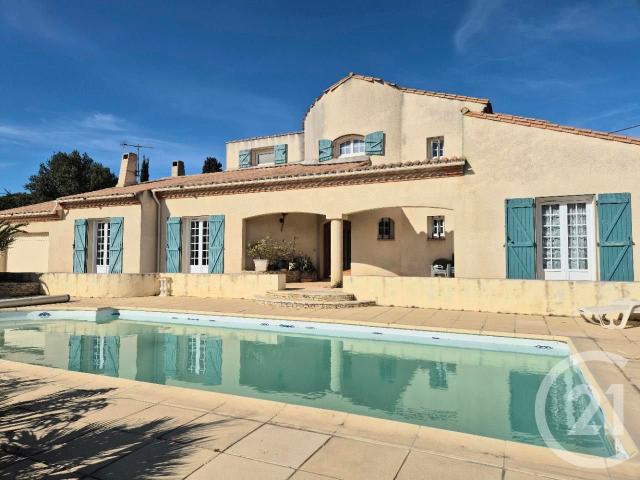 Commune prisée bénéficiant des commodités, écoles, commerces. 161m² Pennautier
