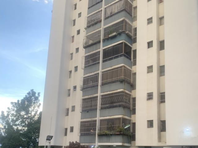 Cómodo y acogedor apartamento en Lomas del Avila