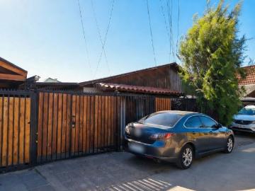 Comoda casa en maipu
