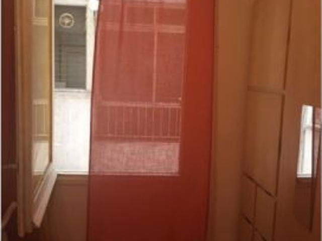 Cómoda habitación en alquiler en apartamento de 3 dormitorios, cerca de Casa Lleó Morera, L'