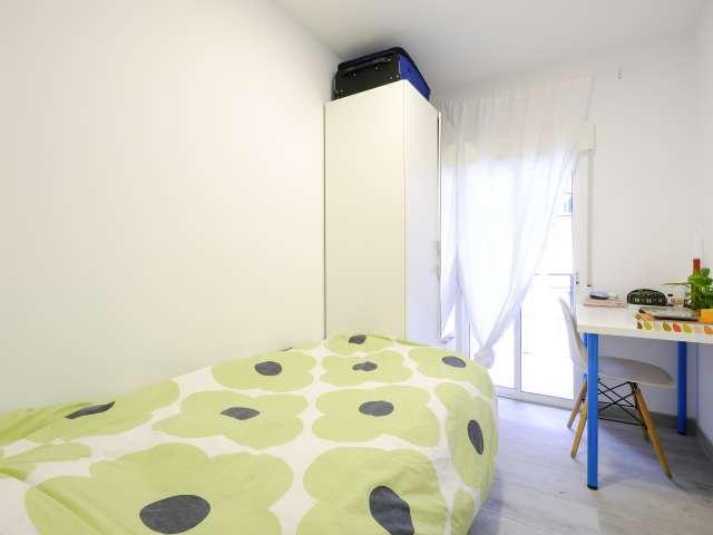 Cómoda habitación en alquiler en Puerta del Ángel, Madrid