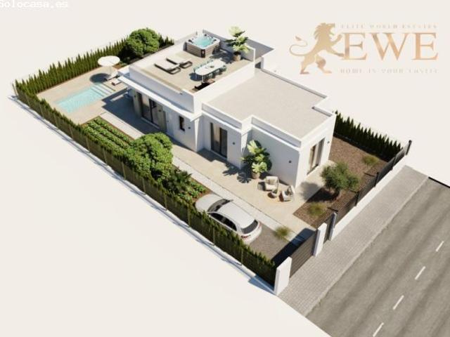 Cómoda Villa con Piscina Privada y Vistas al Campo de Golf en Murcia