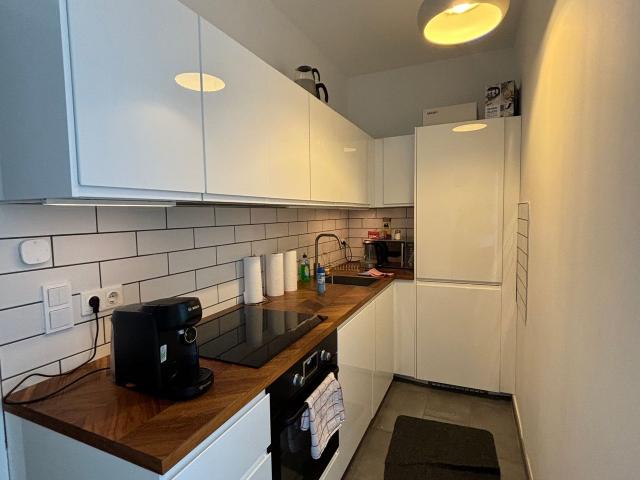 Compact & Comfortable Apartment Near City Center, Berlin Amsterdam Apartments for Rent