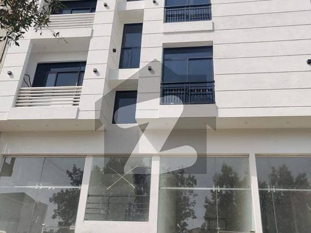 Compact 3 Bed DD Available For Sale At Murtaza Commercial, DHA Phase 8