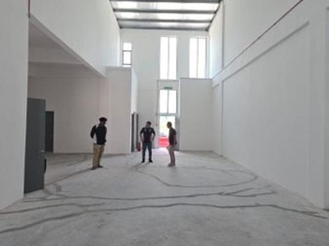 COMPASS INDUSTRI PARK