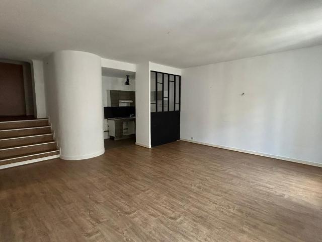 COMPIEGNE CENTRE 3 pièces 80 m²