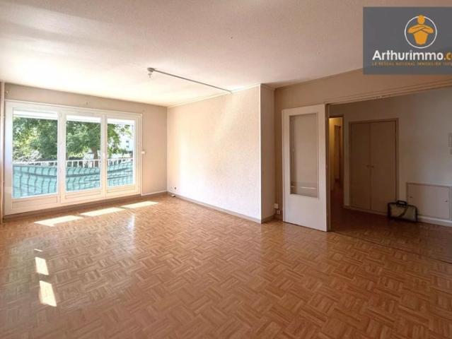 Compiègne, appartement avec 2 chambres et balcon