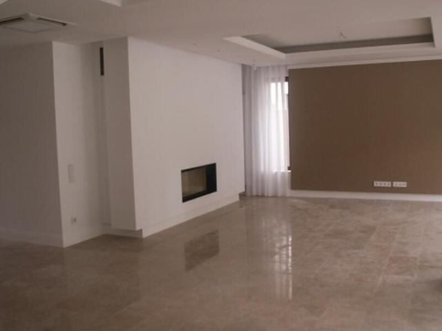 Compound villa