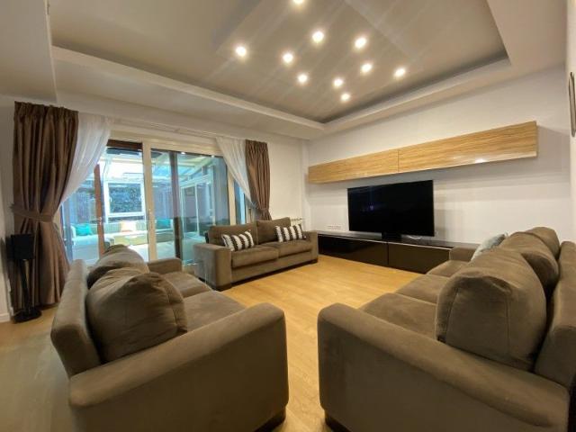 Compound villa