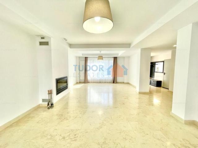Compound villa