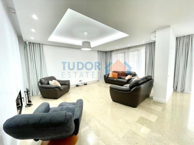 Compound villa
