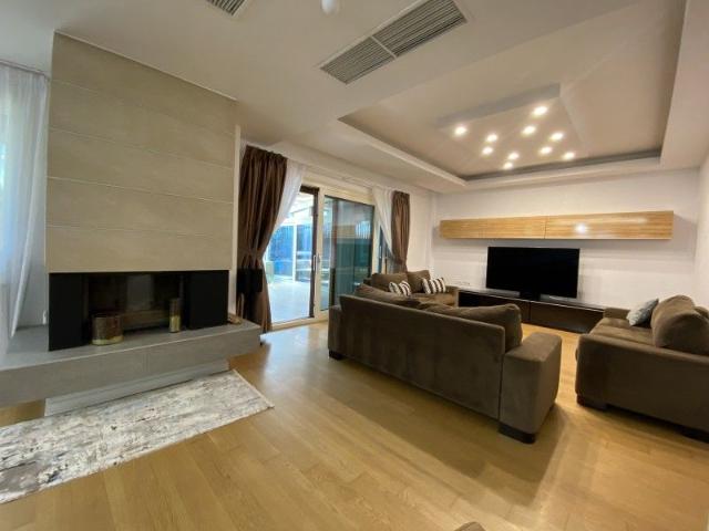 Compound villa