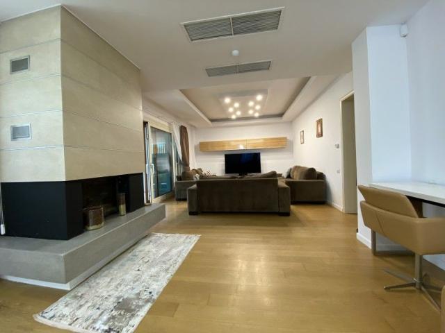 Compound villa