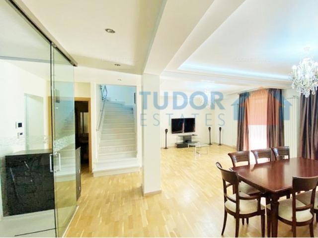 Compound villa