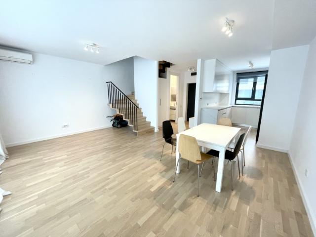 Compound villa