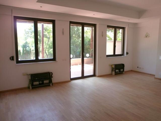 Compound villa