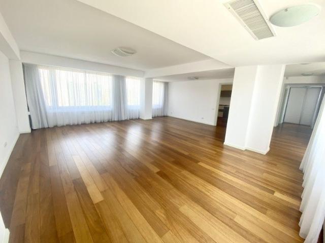 Compound apartment