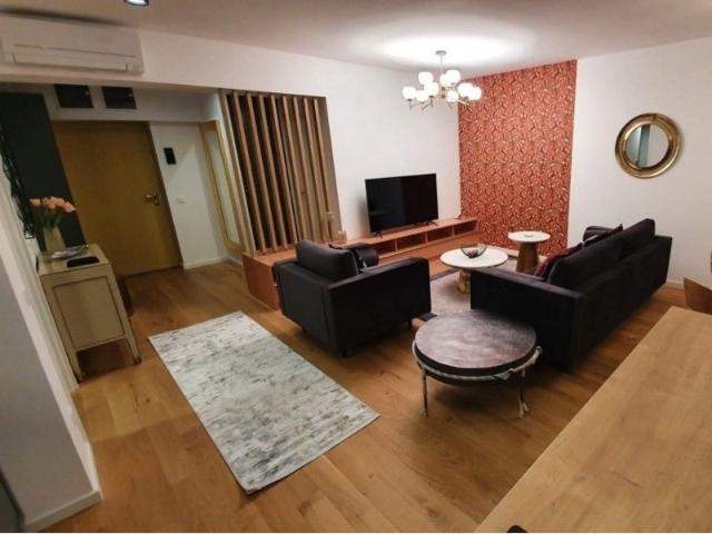 Compound apartment
