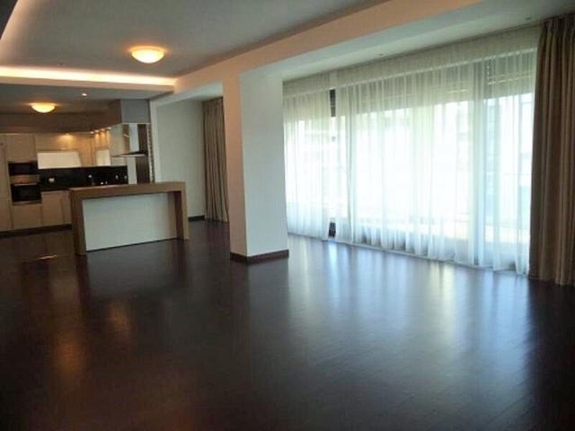 Compound apartment