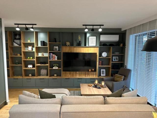 Compound apartment