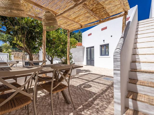 Completamente renovada, encantadora casa independente de 2 quartos, localizada nos arredores da vila de Santo Estêvão, Tavira Tavira, Luz de Tavira