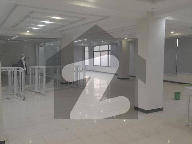 Complete Floor In A Corporate Building Is Now Available For Rent