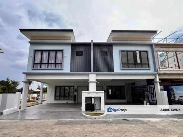 Completed New Gated Guarded Double Storey Terrace in Batu Berendam Gangsa