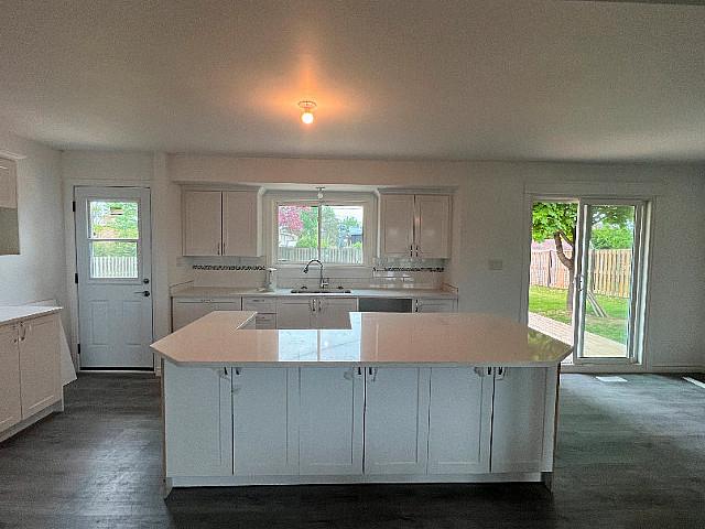 Completely Renovated3 Bedroom, 2 Bathroom Family Home