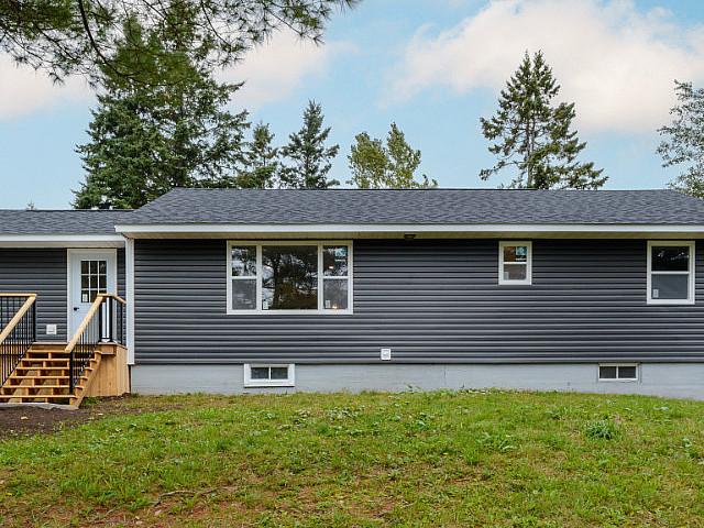 Completely Renovated 4 Bedroom Home In Rothesay