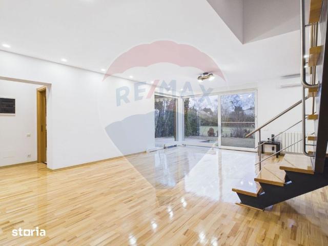 Complex Ibiza vila de inchiriat 6 camere, piscina, teren de tenis