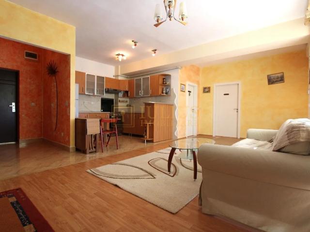 Complex Studentesc, spatios, mobilat si utilat. Centrala proprie si CTRAnaf incl