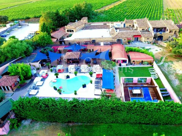 Complexe Événementiel en Drôme Provençale 3000m2 Discothèque