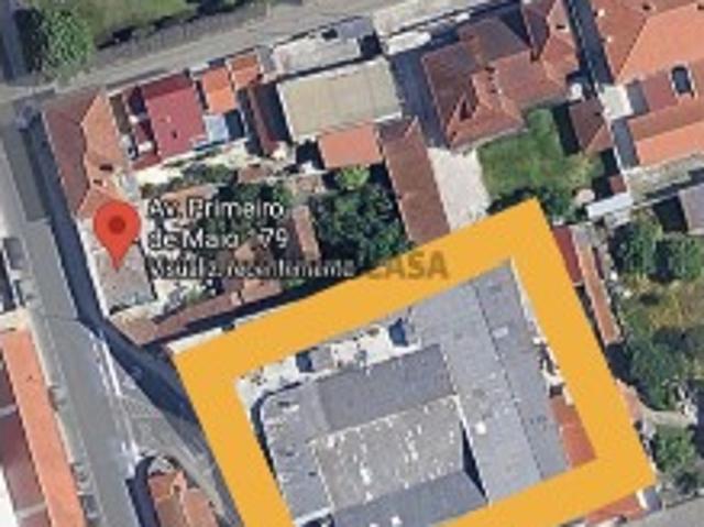 Complexo Industrial com Habitação