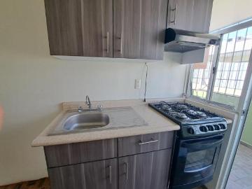 Compra tu departamento propio en Urbi Villa del Campo, Tecámac, piso 2
