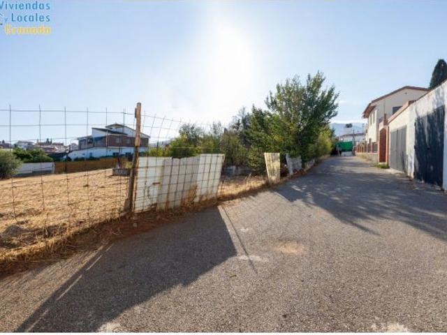 Compra tu parcela para hacer la casa de tus sueños a 5 min de Granada. Huétor Vega