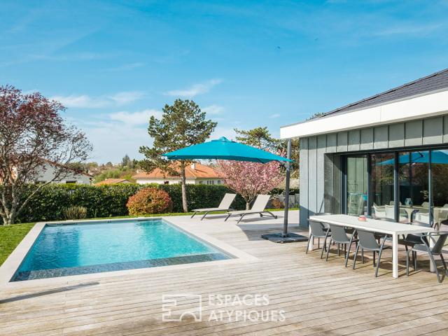 Contemporaine aux prestations haut de gamme avec ascenseur