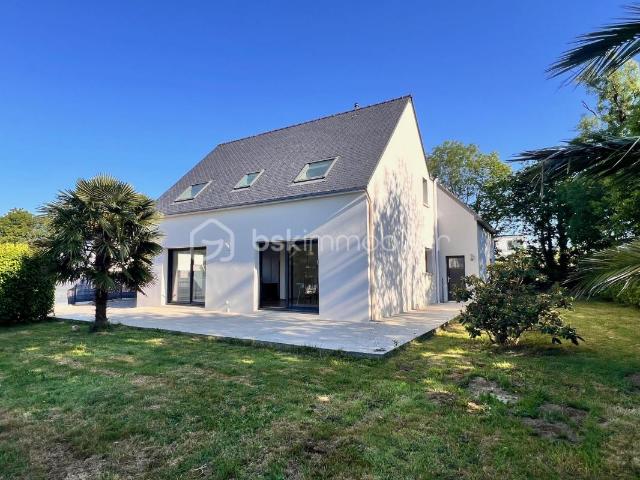 Contemporaine de 4 chambres au calme