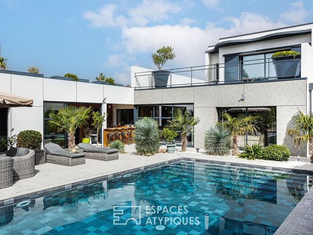 Contemporaine d'exception et ses studios avec accès mer 423m² Angoulins