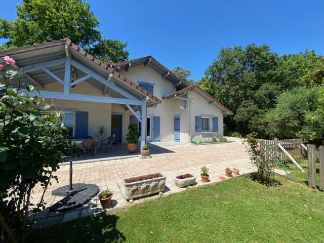 Contemporaine habitable de plain pied, annexe, calme et vue