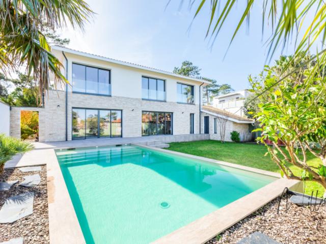 CONTEMPORAINE VUE MER