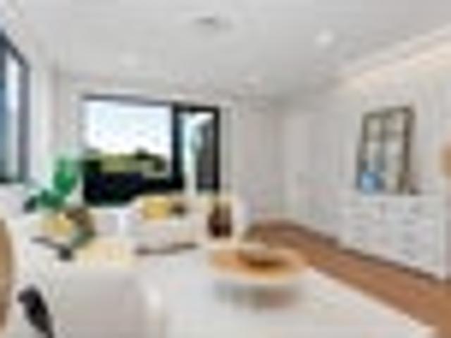 Contemporary Comfort in Orewa