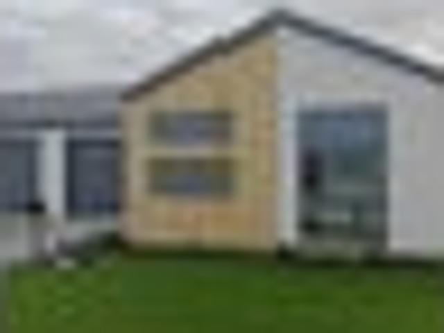 Contemporary Living in Selwyn Meadows