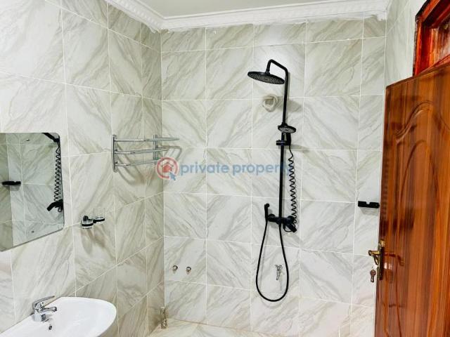 Contemporary Spacious 3 Bedroom Bungalows