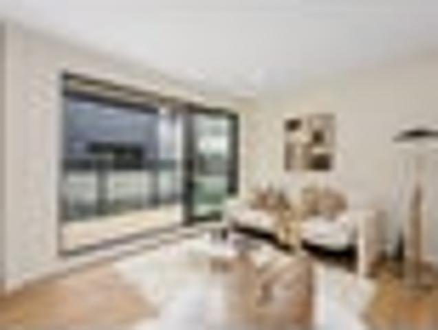 Contemporary Standalone Home in Westlake Zone