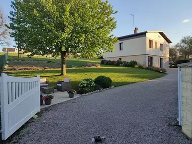 Contrexéville 88140 Achat / Vente maison 6 pièces t6 jardin terrasse