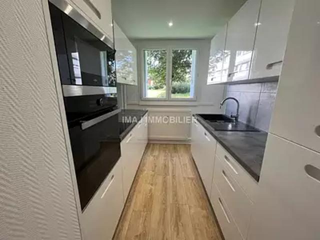 Contrexéville 88140 Location appartement 3 pièces t3