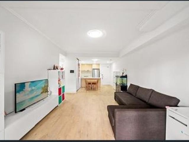 CONVENIENT & MODERN TWO BEDROOM APARTMENT Ready to move in